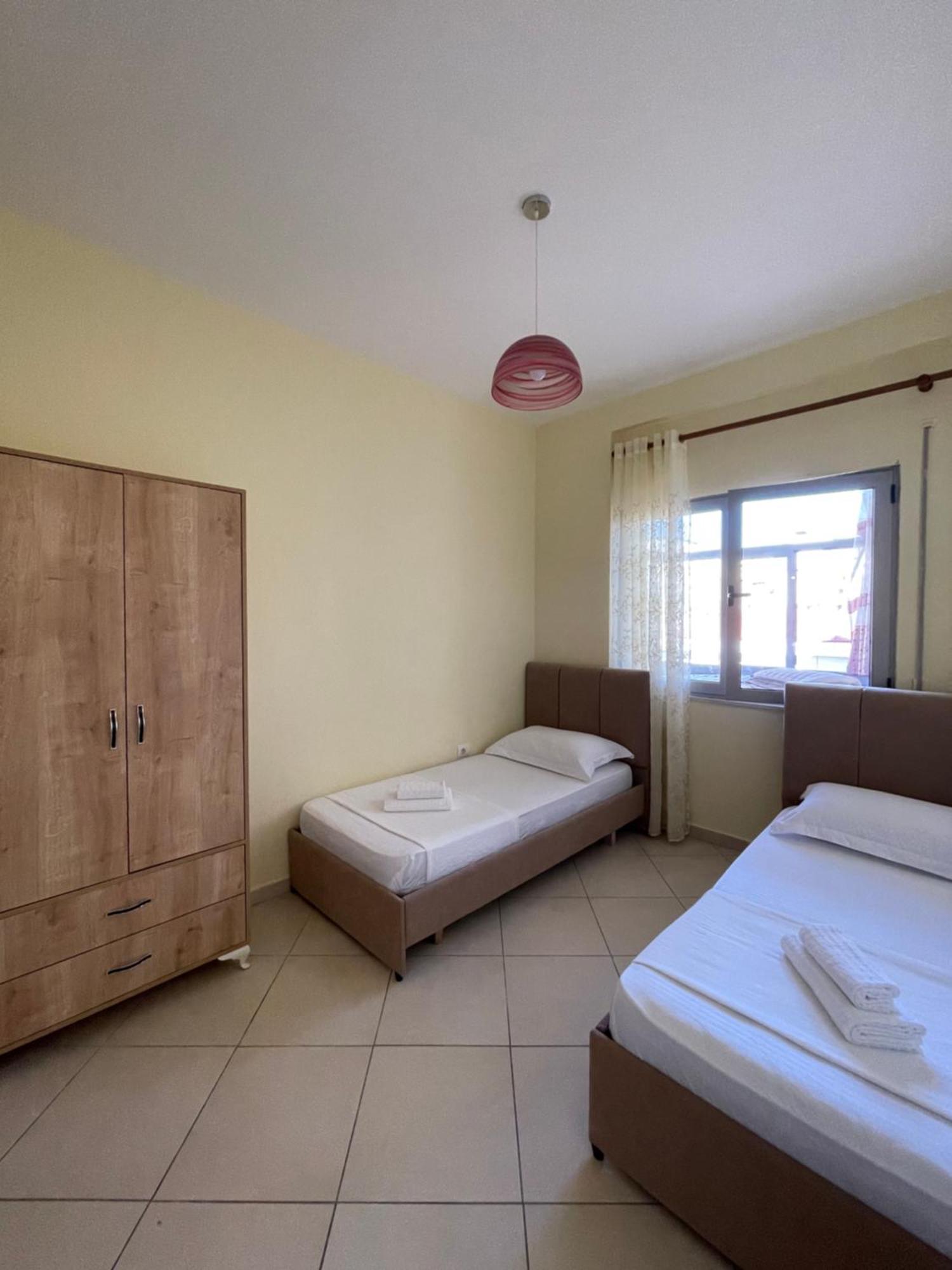 New Baazar Terrace Apartment Tirana Buitenkant foto