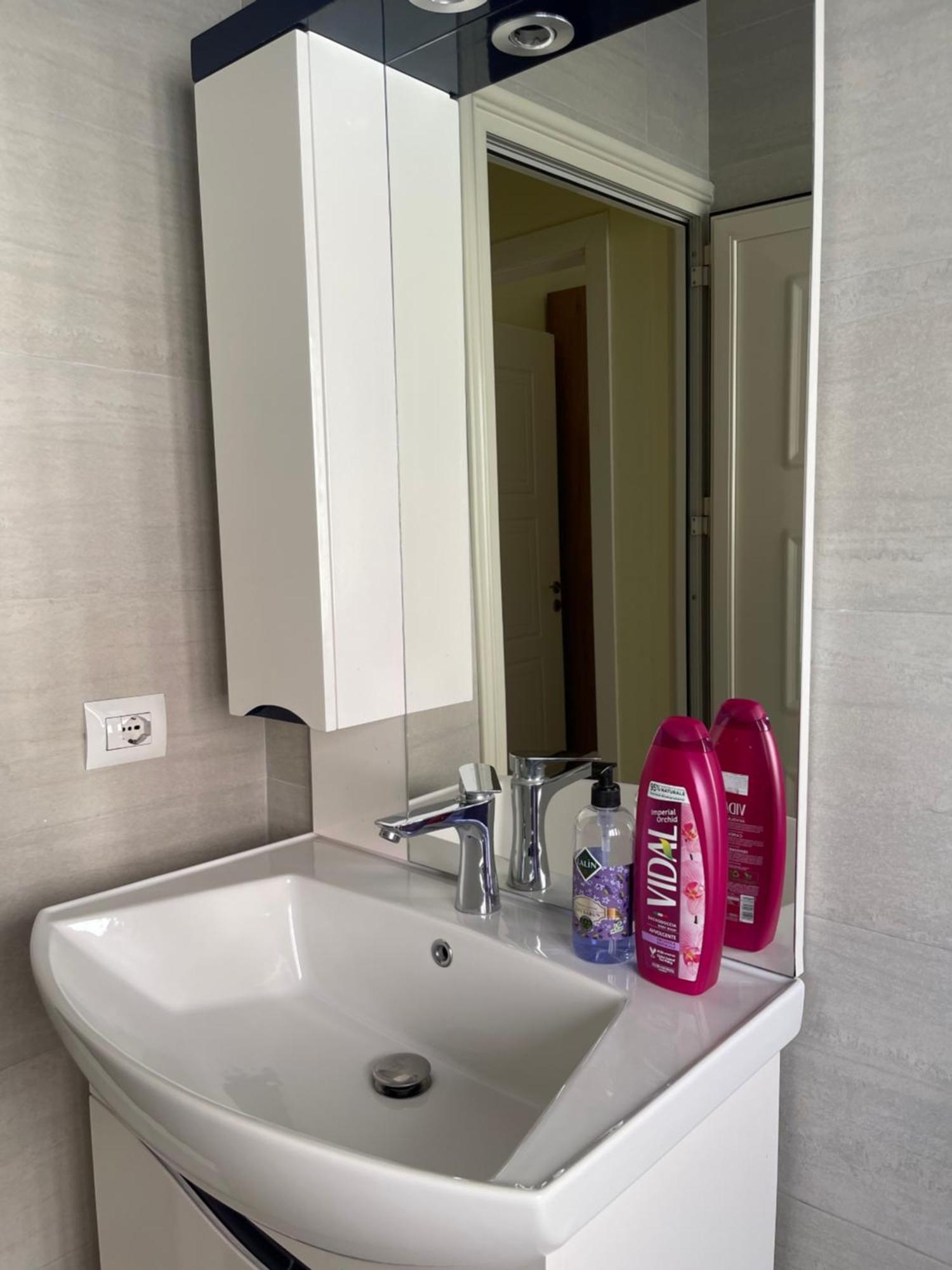 New Baazar Terrace Apartment Tirana Buitenkant foto
